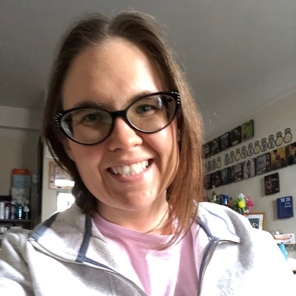 Meet your posher - Picture 1 of 1